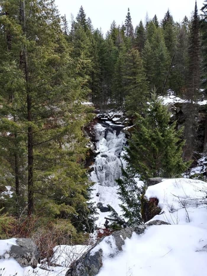 A Day of Chasing Waterfalls in North Eastern Washington - WanderWisdom