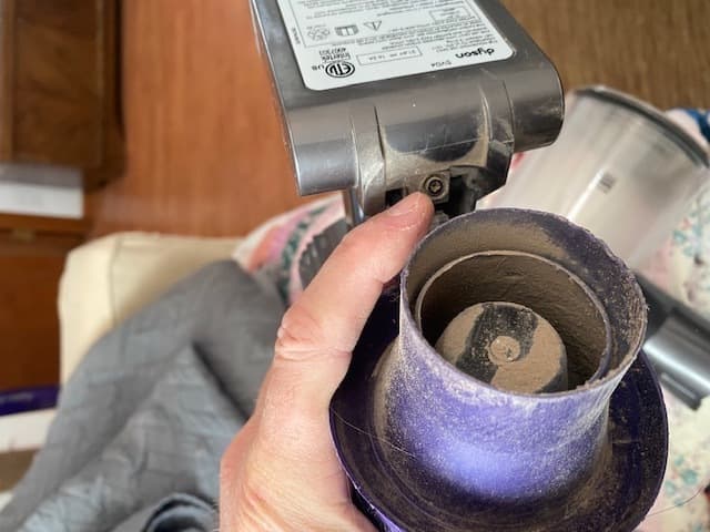 How To Replace The Battery On Your Dyson Vacuum Hubpages