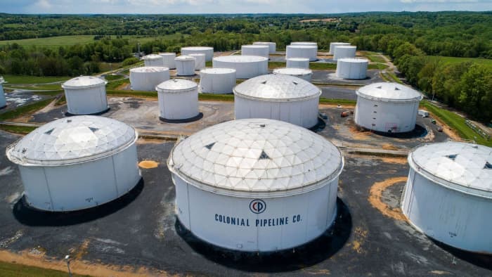 U.S. company Colonial Pipeline was the target of a ransomware attack, causing oil shortages in the Northeast.
