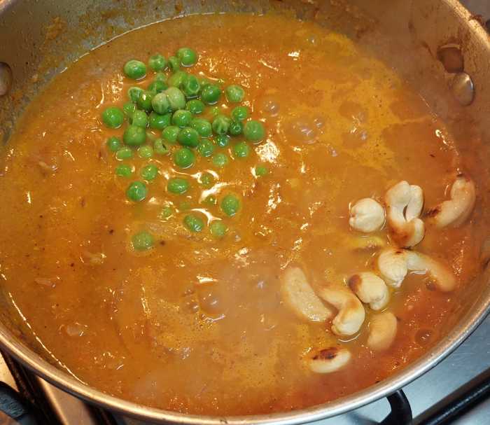Cashew and Green Peas Curry Recipe Delishably