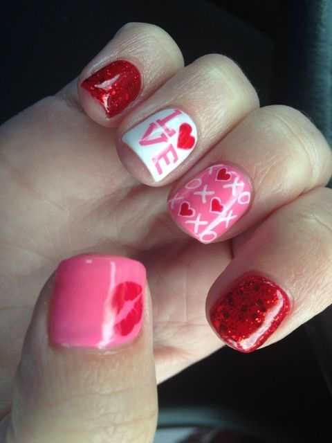 diy-valentines-nail-art