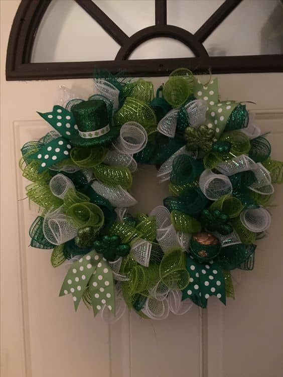 50+ Stunning St Patricks Day Wreath Ideas to Bring the Charm to your ...