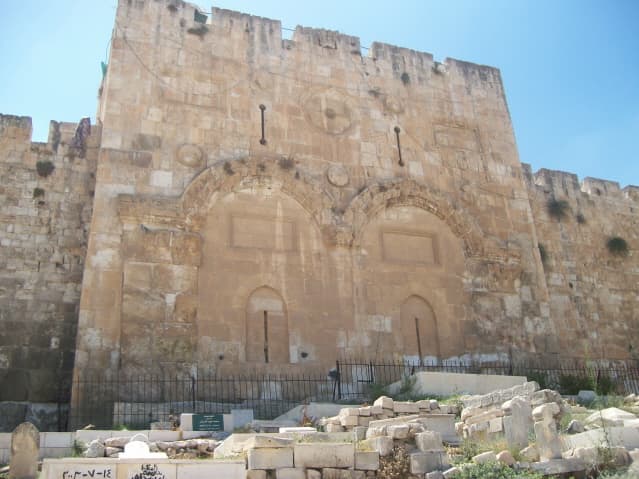 The Eastern gate is one of the oldest gates in Jerusalem, it has been sealed and has not opened in a thousand years. It was sealed by the Ottoman Sultan Suleiman.