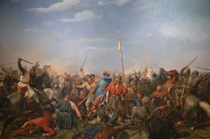 Harold's enemy Harald Hardrada fought shoulder to shoulder with his men until he was killed by an arrow.