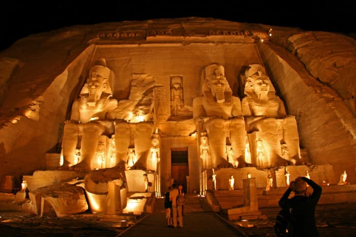 What To Explore When Visiting The Ancient World Of Egypt - HubPages