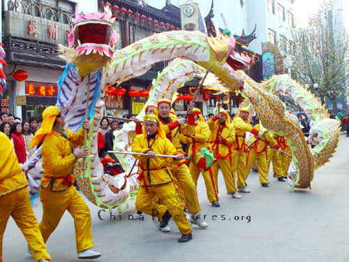 Chinese New Year – Lavish Splendor of Costume Design - HubPages