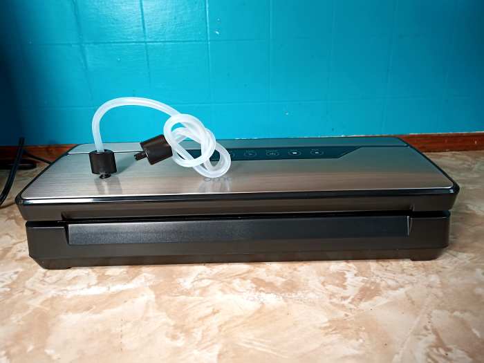 Review of the Omote OM1205 Vacuum Sealer Delishably