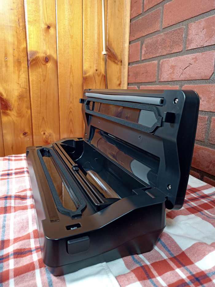 Review of the Omote OM1205 Vacuum Sealer Delishably