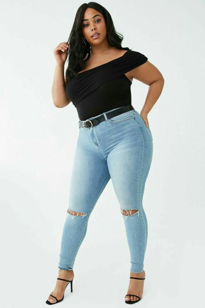 10 Best Ideas of Outfits for Curvy Figures Ladies - HubPages