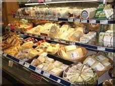 south korea, high street market, itaewon, food, meat, cheese, where to get foreign food, foreign food in korea, foreigners in Korea