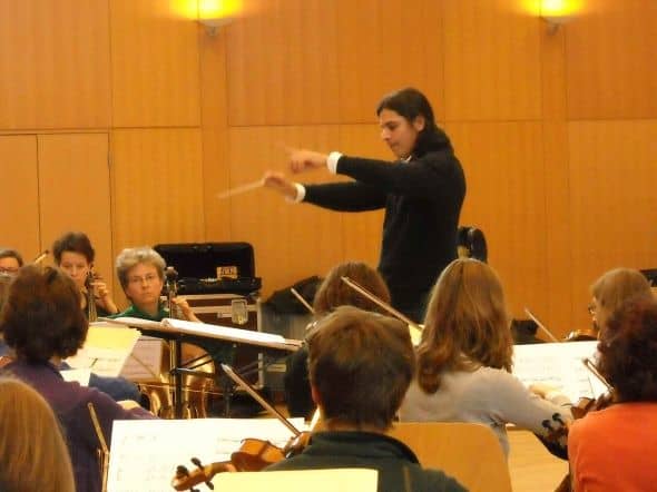First rehearsal for the premiere of "Cristal Argento I" by Oscar Edelstein, conducted by José Luis Gomez © Deborah C Procter
