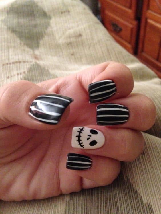 50 Diy Halloween Nail Designs That Are Positively Frightful Hubpages