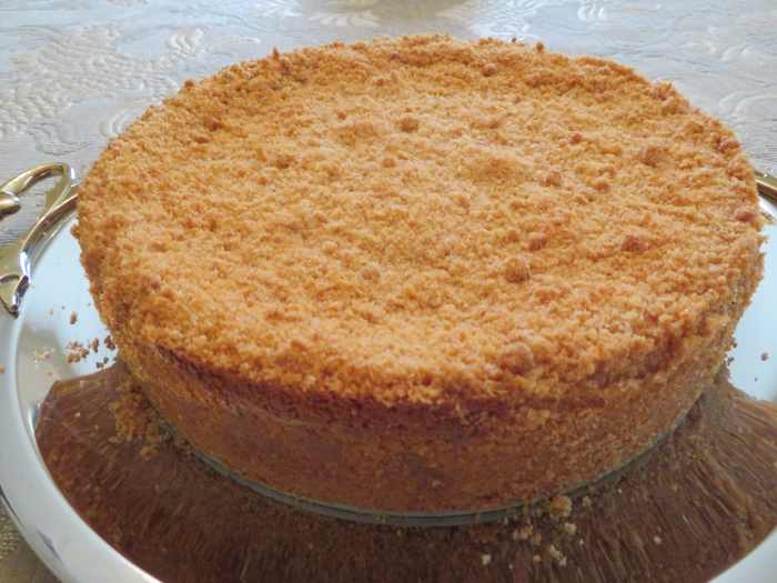 Vintage Cheese Torte Recipe With Zwieback Crust Delishably