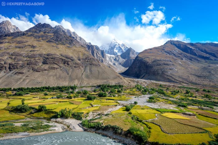 It is hard to imagine that war-torn Afghanistan is also home to this breathtaking landscape, known as the Wakhan corridor.