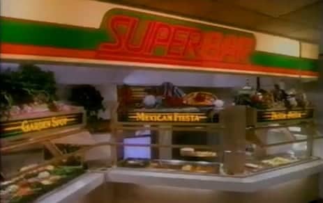 In the late 1980s Wendy's debuted the Super Bar nationally across its U.S. locations, ushering in a new era in the fast food industry.