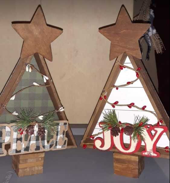 100+ Easy DIY Wooden Christmas Tree Triangle Decorations Holidappy