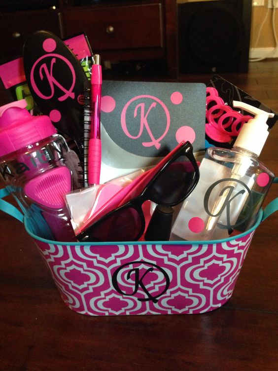 35+ Dollar Store Mothers Day Gift Basket Ideas that will Melt her Heart