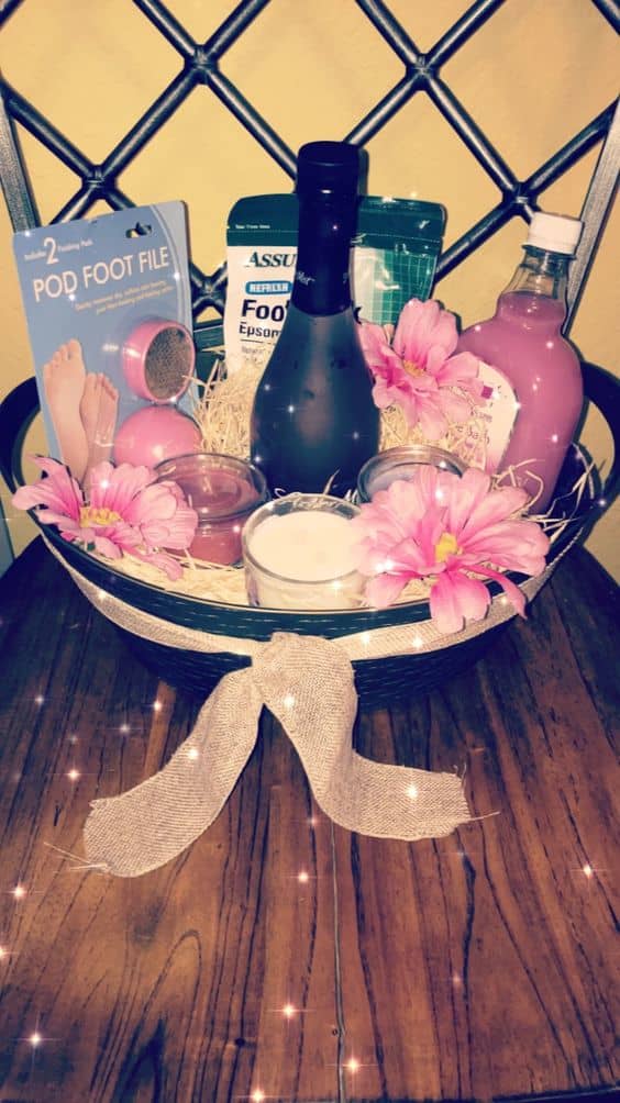 20 Stunning Diy Mothers Day T Basket Ideas For Mom Holidappy