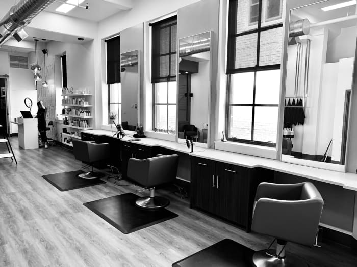 You don't need to go to a salon to achieve salon-quality hair color.