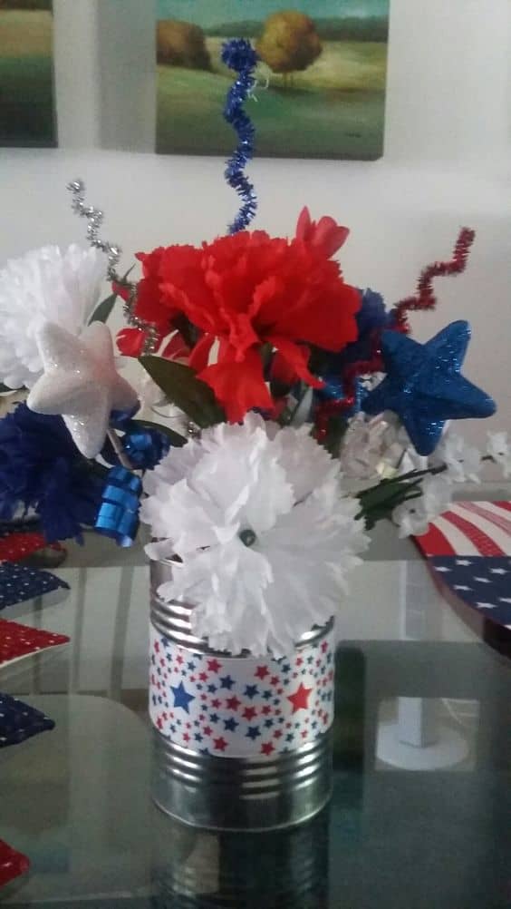 40+ Stunning Patriotic Centerpieces to DIY for the 4th of July - Holidappy