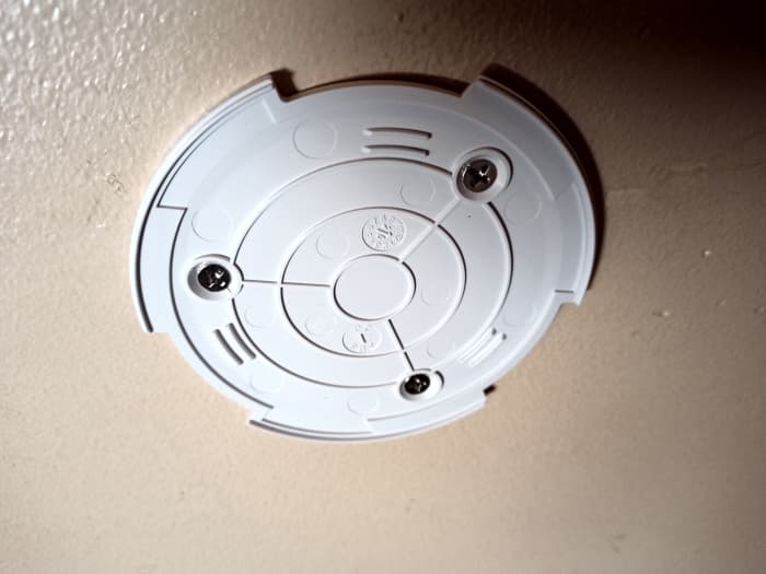 Review of the X-Sense Wireless Smoke and Carbon Monoxide Detector ...