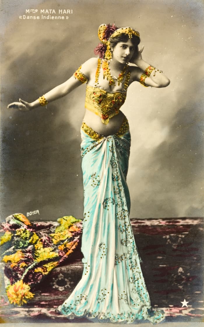 Margaretha (“Gretha” for short) Zelle was born on August 7, 1876, in Leeuwarden, Netherlands. Her father owned a hat shop and was one of the wealthiest persons in the town.