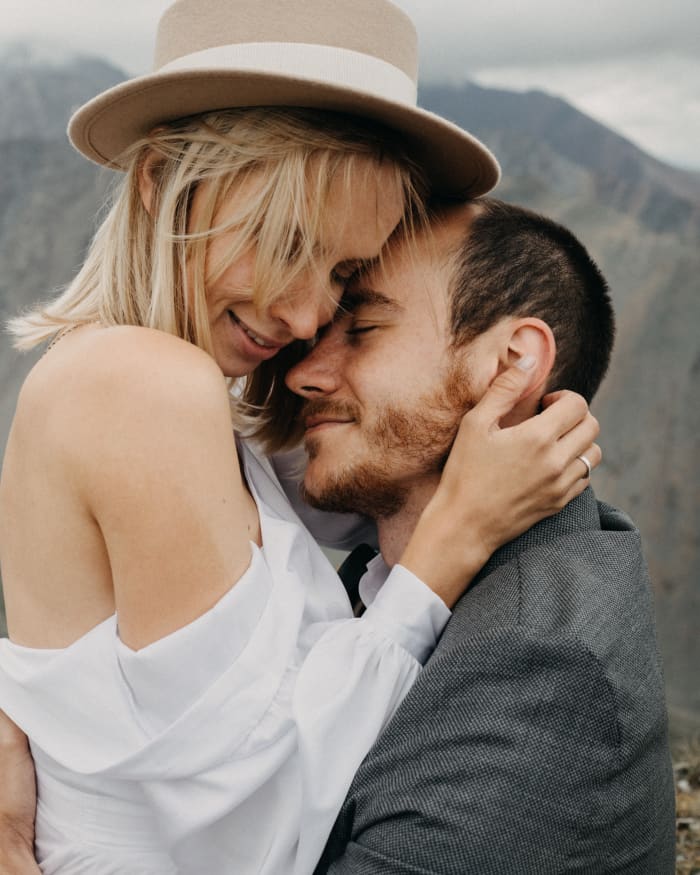 Virgo and Sagittarius date ideas: (1) go on a picnic together in a beautiful vista, (2) go to a festival whether for food or music, (3) ride bikes together, (4) cook a fantastic meal together, (5) hit up the trendy places in town.