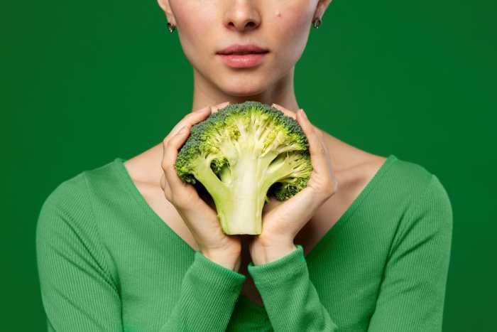 why-does-broccoli-turn-yellow-and-is-it-safe-to-eat-2023