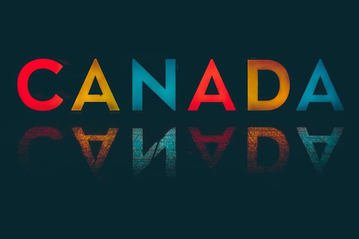There are thousands of amazing, unique, interesting, fun, educational, adventurous, and exciting things to do in this incredible and diverse country.