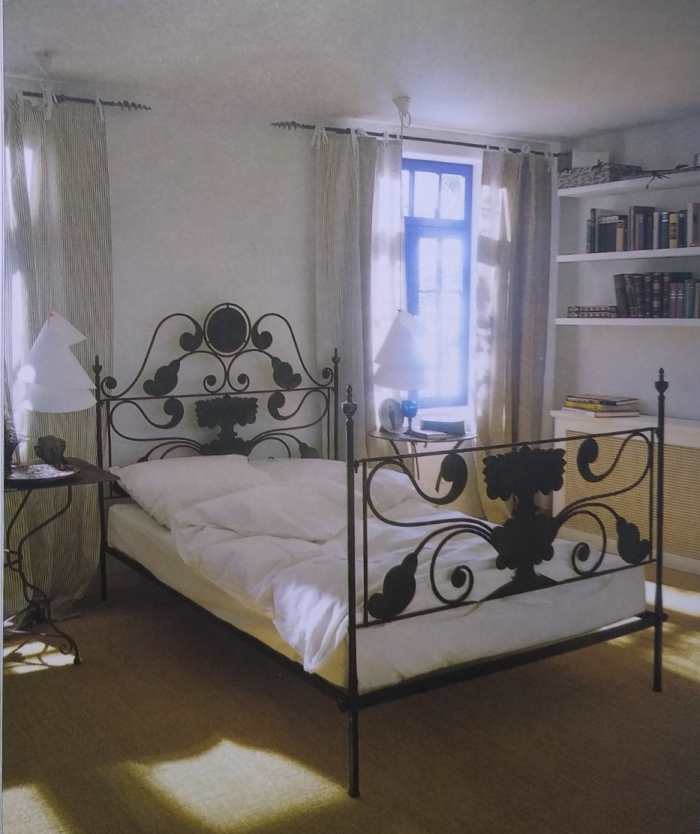 Bed Furnishing Choosing A Style HubPages