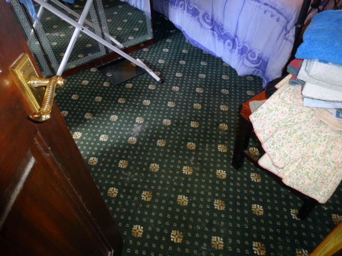 Our New Axminster carpet laid. The most luxurious, hardwearing and expensive carpets you can buy in the UK.