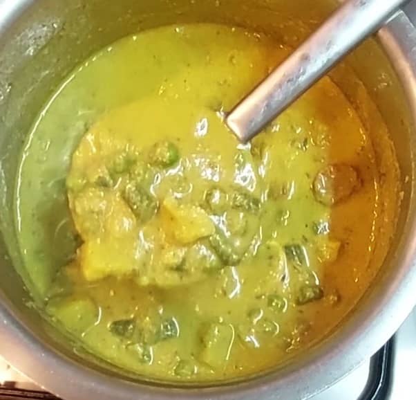 Add more water if required for the desired consistency. Adjsut salt. Close the lid and cook for 5 minutes. Switch off the flame. Vegetable gravy is ready now.