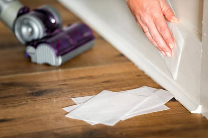Dust and debris will easily collect on those tiny little ledges, making them unsightly. In these four easy moves, you'll discover the fastest way to clean them.