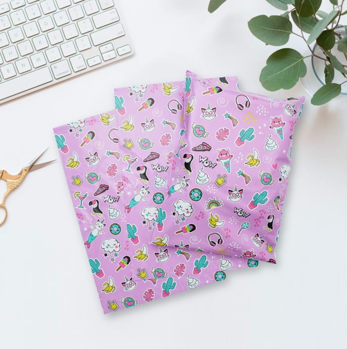 Using patterned polymailers or gift bags can be a great way to make customers love their purchase even more!