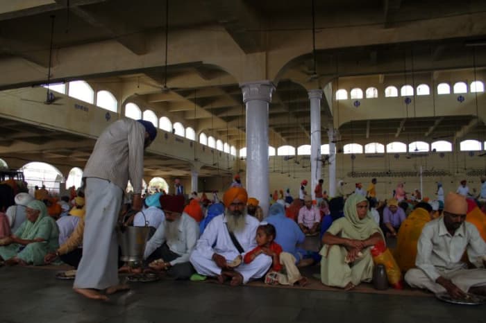 Community Lunch Being Held In Gurudwara