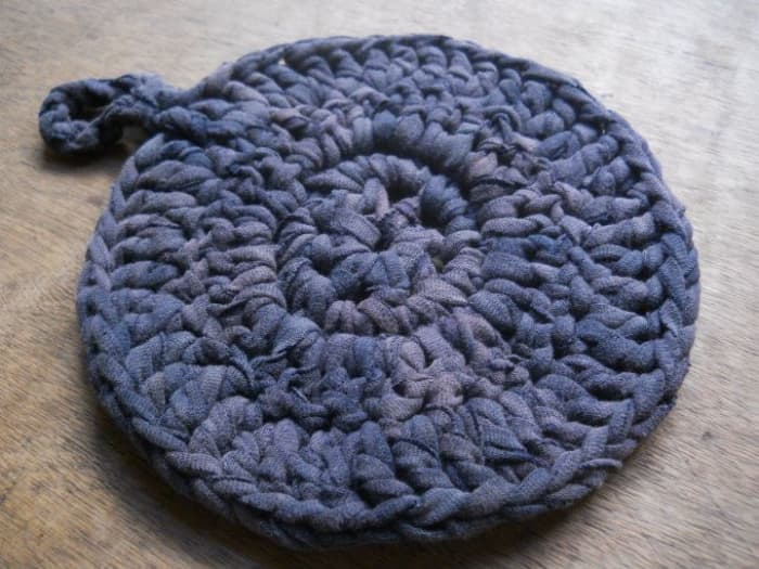 Goodbye my trusted tarn potholder! You've served me well and I'm sorry I wasn't able to save you from the mud... I am so saddened to lose you... You will be in my heart forever...