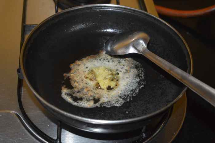 Add ginger-garlic paste and saute for 30 seconds.