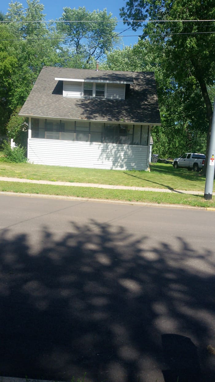 My maternal grandpa and grandma lived in this house at 903 N. Walnut St. Picture taken in 2018.