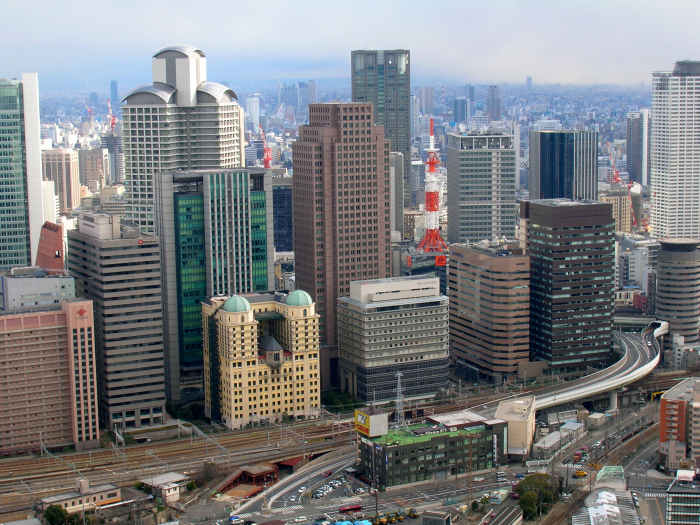 View of Osaka taken from the Umeda sky building to the north. Photo taken by Flying Toaster and licensed under Creative Commons Attribution 3.0 license.
