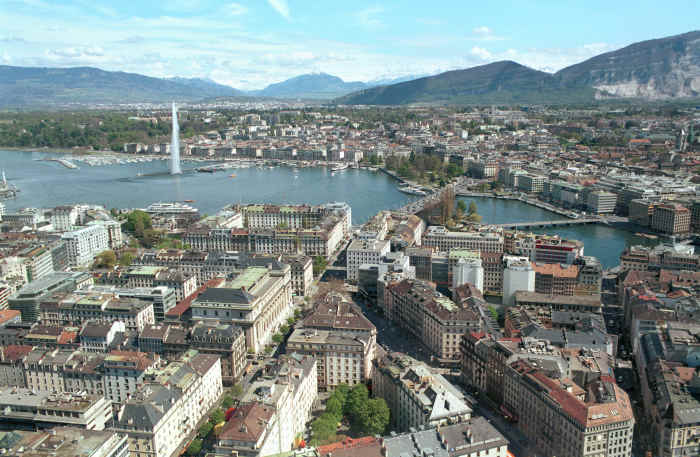 Photo originally from www.ork.ch and licensed under Creative Commons "Attribution ShareAlike 2.0 France".