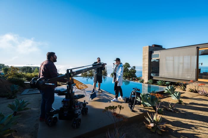 Oberto behind the scenes on the ERES commercial with Ernesto Lomeli and Carlos Chavez - Photography by Jordane Crantelle