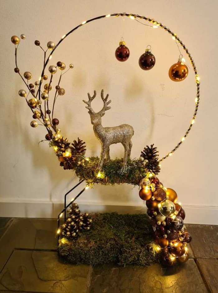 50+ DIY Christmas Hula Hoop Decoration Ideas to Make Your Home Sparkle ...