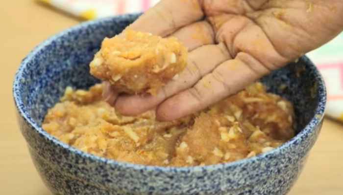 Step 1: In a bowl, add chicken mince, grated cheese, and all the spices. Mix well.