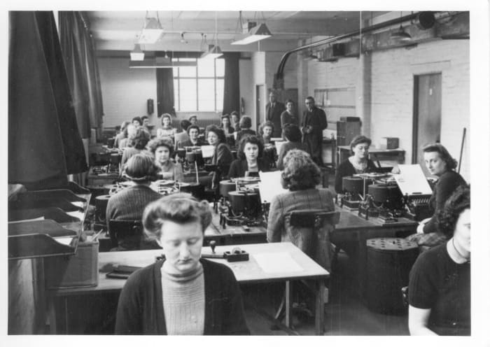 Bletchley Park had 200 code breakers but by the end of 1944, it had more than 9000 people working round the clock.