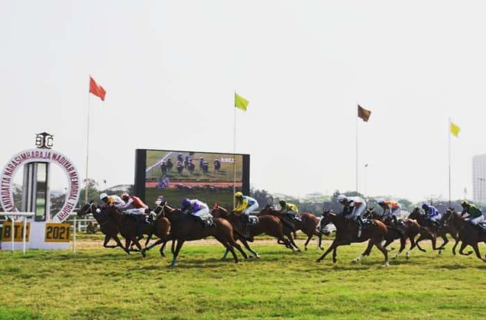 Green Channel wins The Gateway of India Plate, a Class 3 race for horses rated 30 to 50, 5 Years old and over with Champion Apprentice Jockey Arul JH up