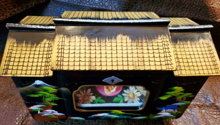Japanese vintage 1940s black lacquer music box ballet dancer jewelry box lights lights up and plays music when wound. Mount Fuji.