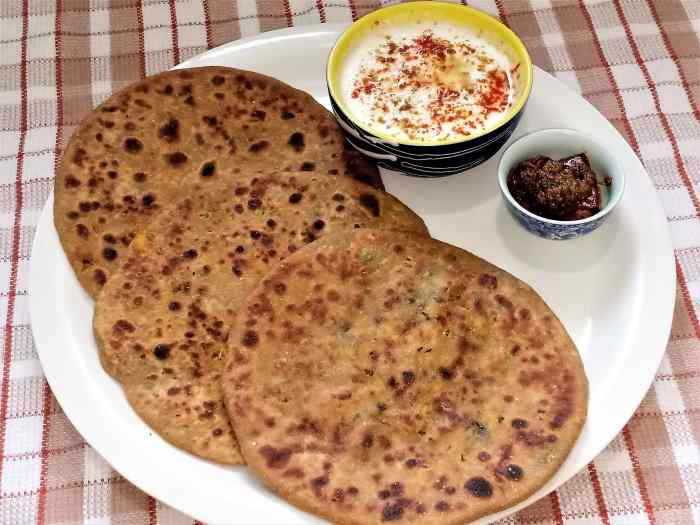 Stuffed Paneer Paratha