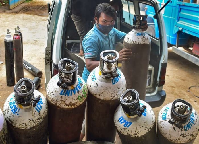Delhi man arrested for black marketing of oxygen cylinders.