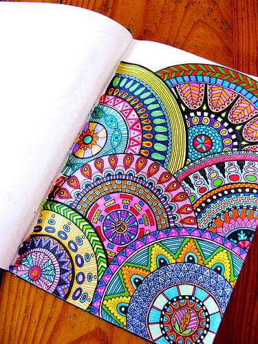 Use colorful designs in your art journals. These patterns are fun to create. Let your creativity go wild with your own custom designs