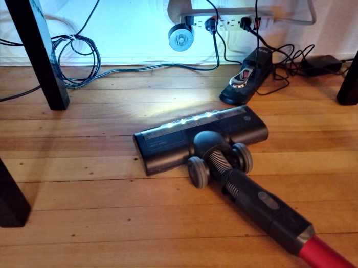 Review of the Kyvol V20 Cordless Vacuum Cleaner Dengarden